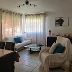 Perle De La Cote مينتون